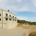 Villa Mecajac *