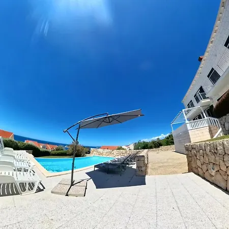 Mecajac Villa